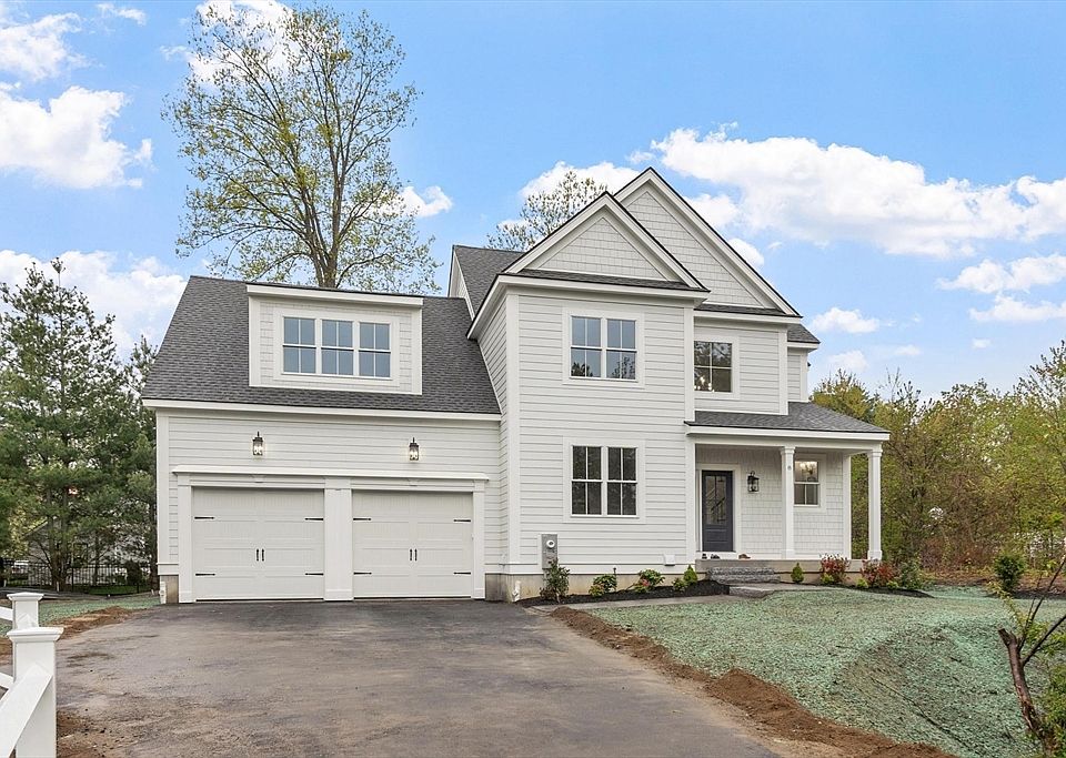 1st image of 8 Highland Hill Dr