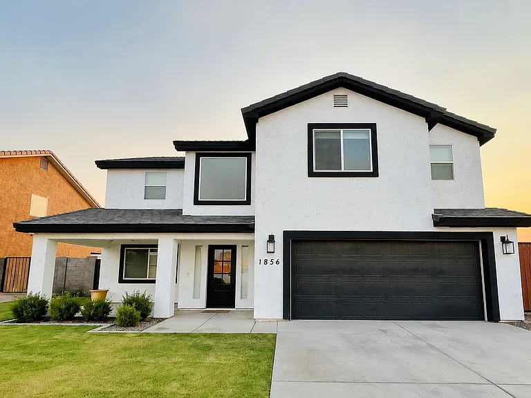 1856 N Cota Ln — Photo 1