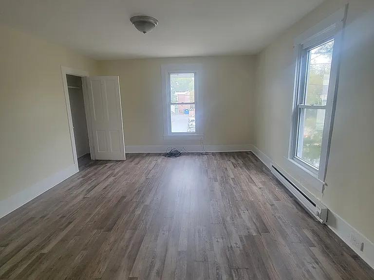 306 Franklin St #B — Photo 9