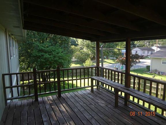 2nd image of 1701 Michael St