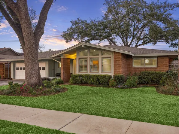 8034 Cedel Dr, Houston, TX 77055