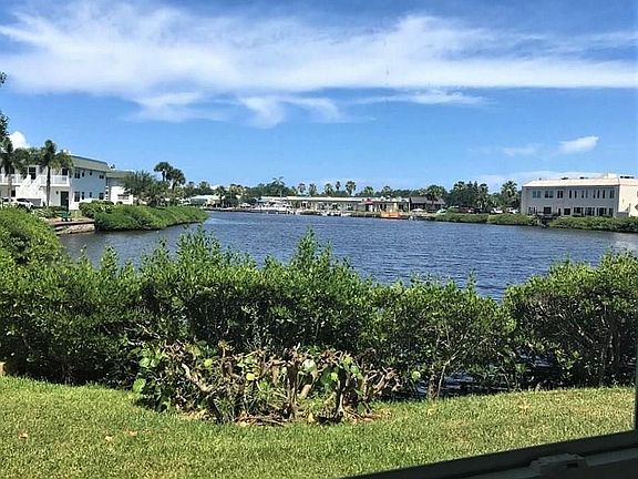 3rd image of 2800 Indian River Blvd APT T3