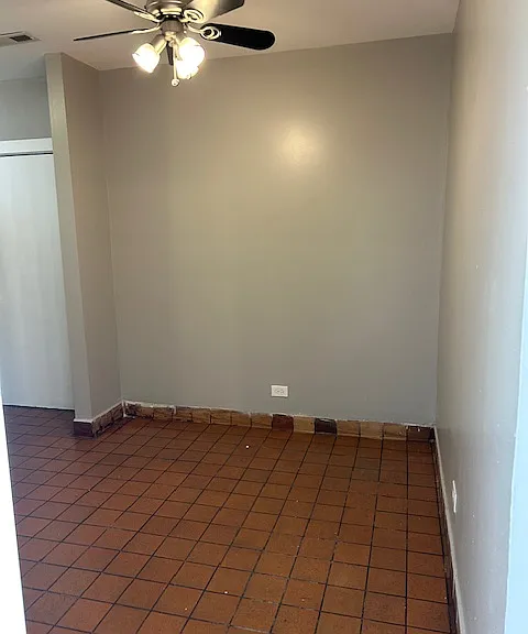 2035 N Kildare Ave #1W — Photo 4