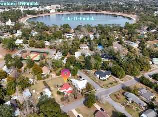361 Park Ave, Defuniak Springs, FL 32435
