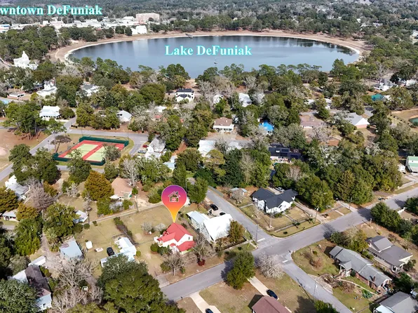 361 Park Ave, Defuniak Springs, FL 32435
