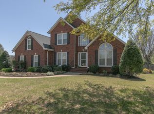 206 Sayre Ln, Murfreesboro, TN 37127