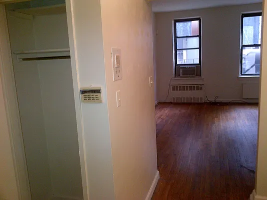 Rented by Match Realty | media 15