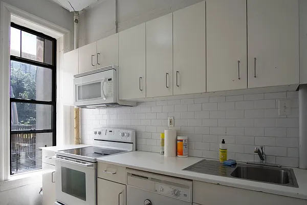Rented by LG Fairmont Group | media 7
