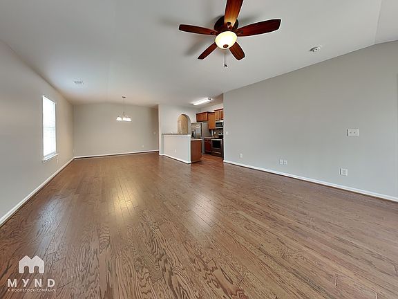 2nd image of 70 Briar Ridge Ln