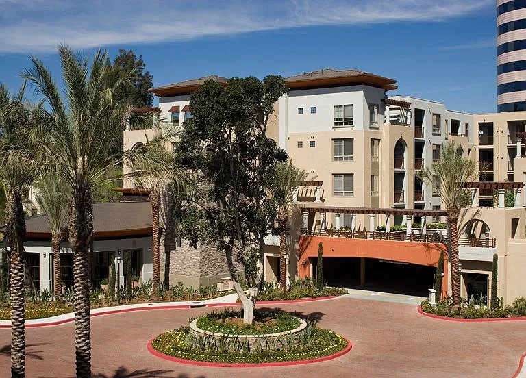 Triana Apartments — Photo 19