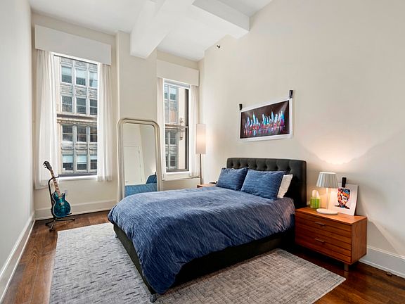 5th image of 260 Park Ave S APT 8C