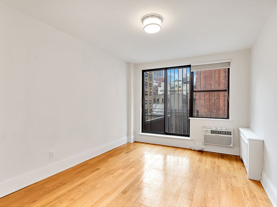 1st image of 655 2nd Ave APT 5C