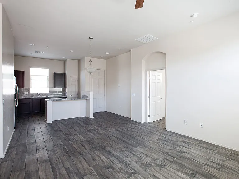 Sabino Vista — Photo 29