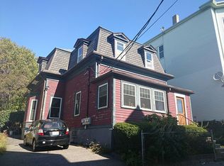 32 Crescent St, Somerville, MA 02145
