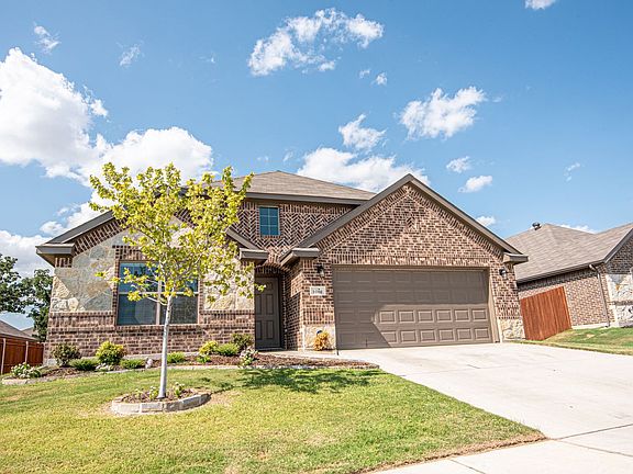 2nd image of 1016 Deer Valley Dr
