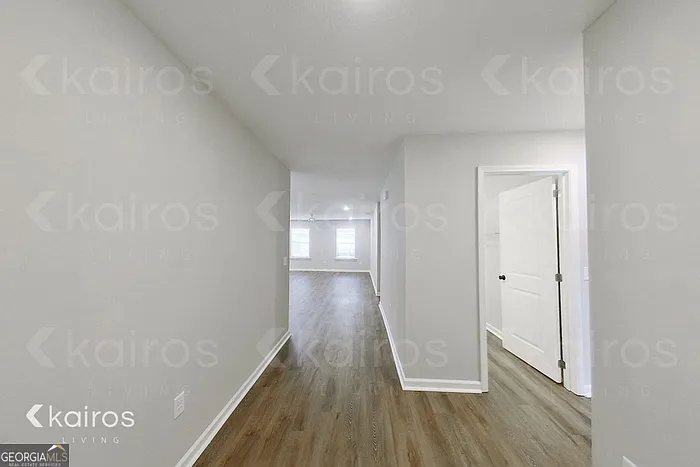 11 Camper Cir — Photo 2