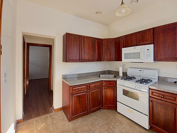 4th image of 980-982 Avenue C1 #1