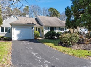4 Upland Cir #4, Mashpee, MA 02649
