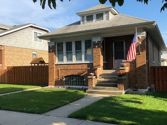 1st image of 5753 W Ainslie St