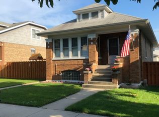 5753 W Ainslie St, Chicago, IL 60630