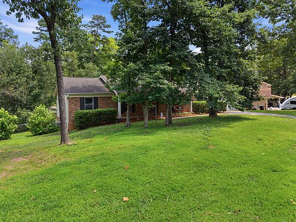 3rd image of 9511 Timberlog Dr