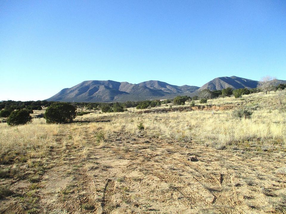 1st image of 33 Bullsnake Trl