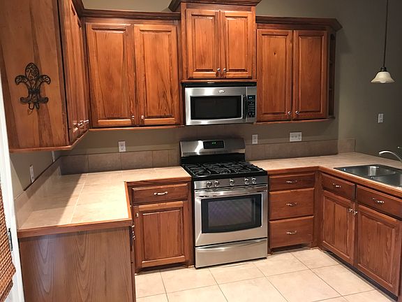 4th image of 109 Seaside Ln
