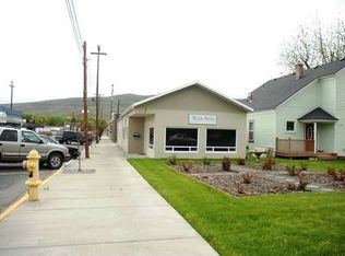 401 7th St, Prosser, WA 99350