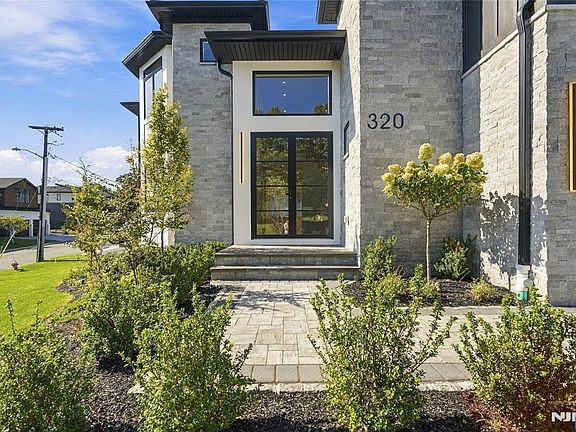 2nd image of 320 Bolz Street