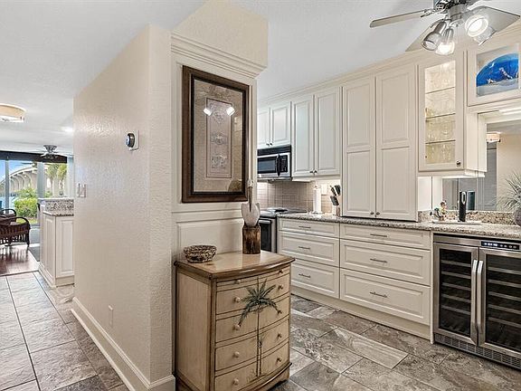 4th image of 5701 Bahia Del Mar Cir APT 107