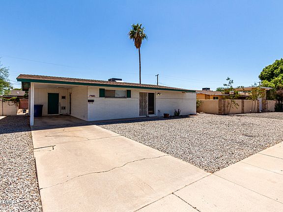4th image of 539 E PEBBLE BEACH Drive