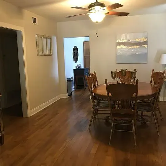 3 bed, 1628 sqft, $1,850 — Photo 2