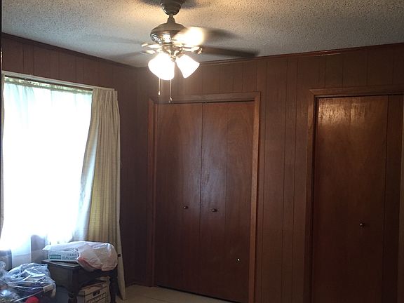 4th image of 1111 N Ross Ave
