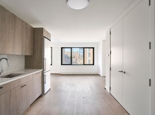 220 E 72nd St #10E1, New York, NY 10021