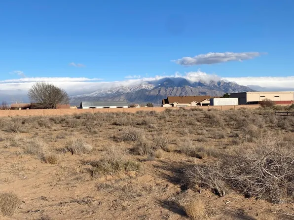 1710 Nez Perce Loop NE, Rio Rancho, NM 87144