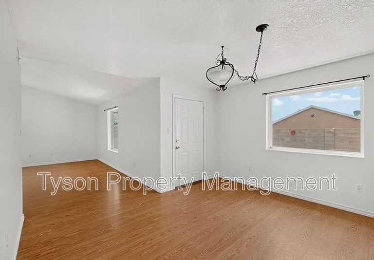 6126 Costa Brava Ave NW — Photo 11
