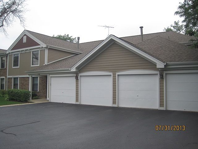 1st image of 218 Oak Knoll Ct Unit D-2