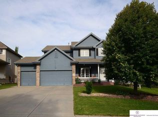 6232 N 153rd St, Omaha, NE 68116