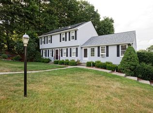 7 Franks Ln, Dudley, MA 01571