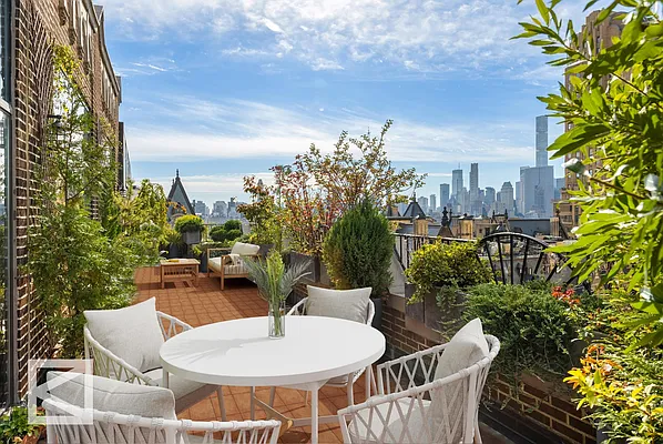 Rented by Douglas Elliman | media 38