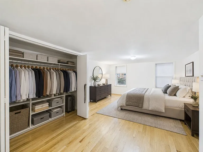 2055 Fitzwater St — Photo 9