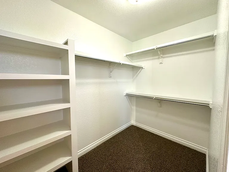 1284 N Downing St #504 — Photo 22