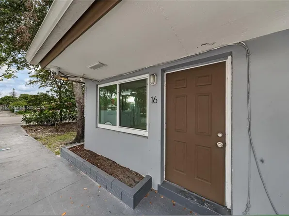 6226 Miramar Pkwy #8, Hollywood, FL 33023