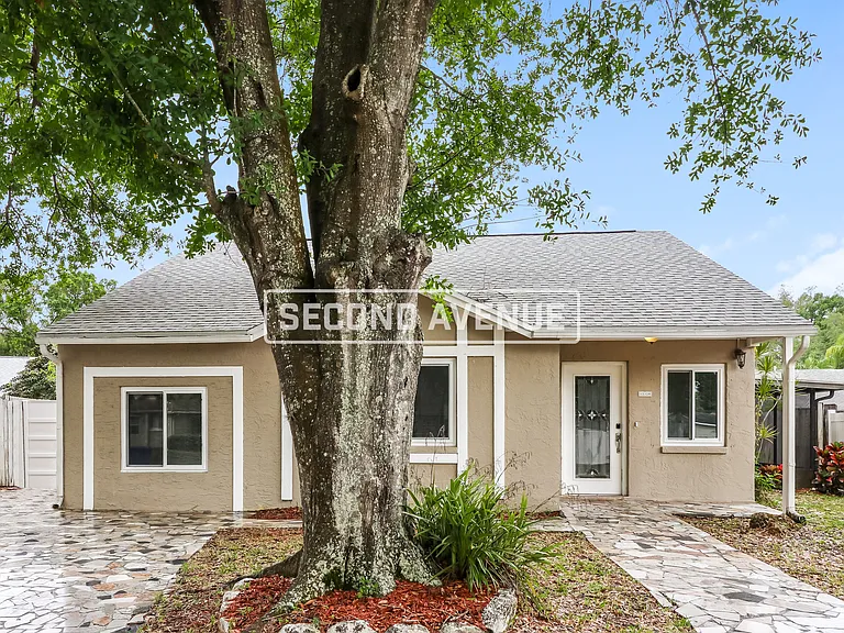 12320 Cloverstone Dr — Photo 2