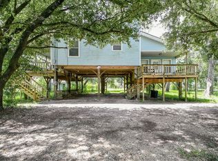 11122 Sunturf Ln, Houston, TX 77044