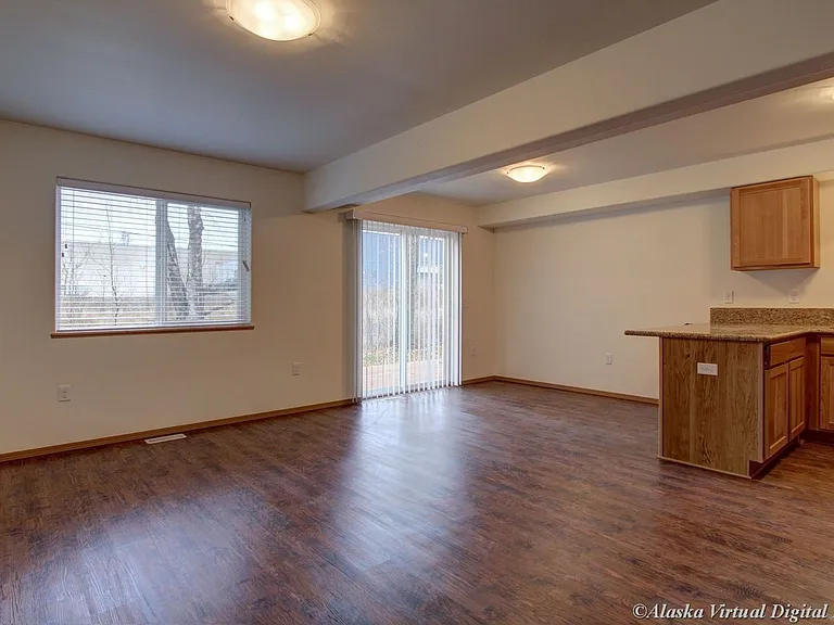 1600-1650 E Kinzi Cir — Photo 31