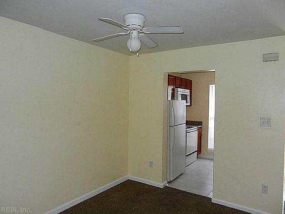 5th image of 3727 Sugar Creek Cir
