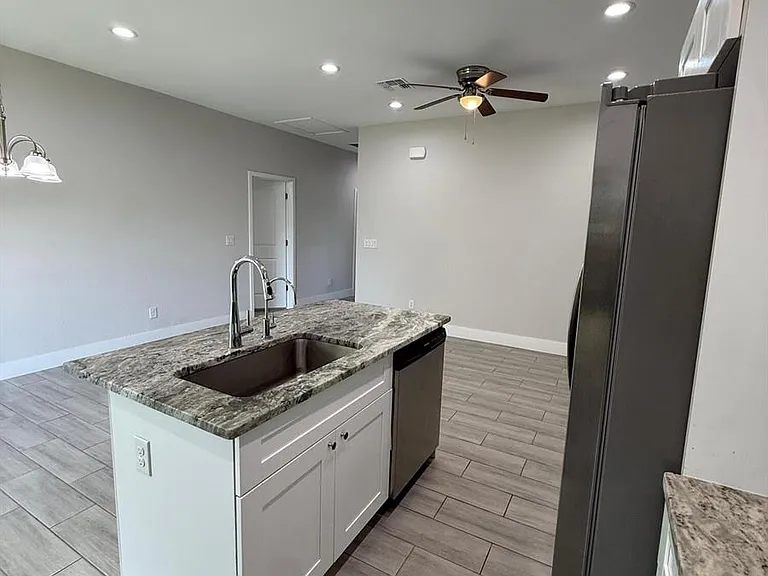 4800 15th St SW — Photo 12