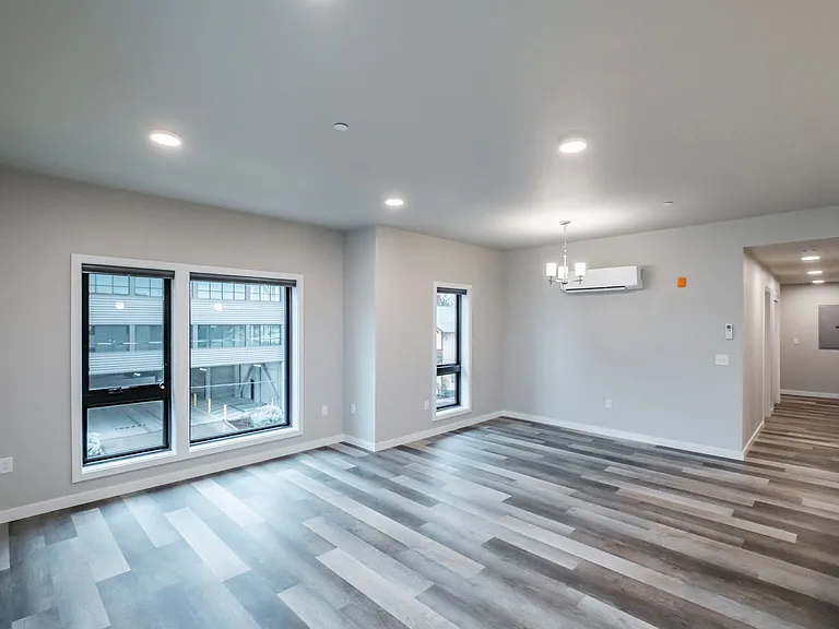 Booster Court — Photo 15