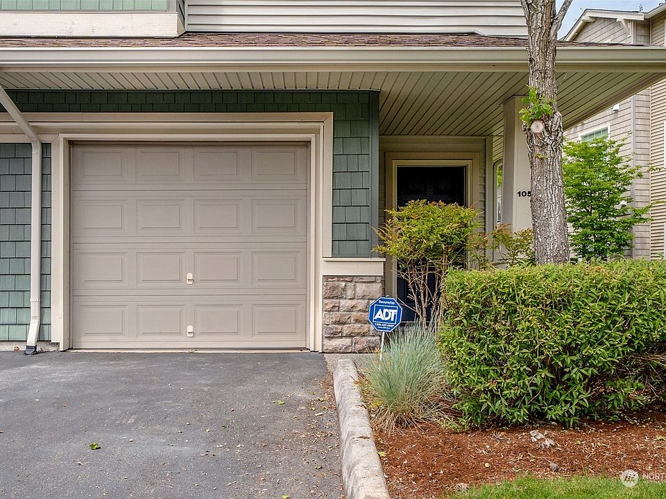 1st image of 1031 61st Street SE #105